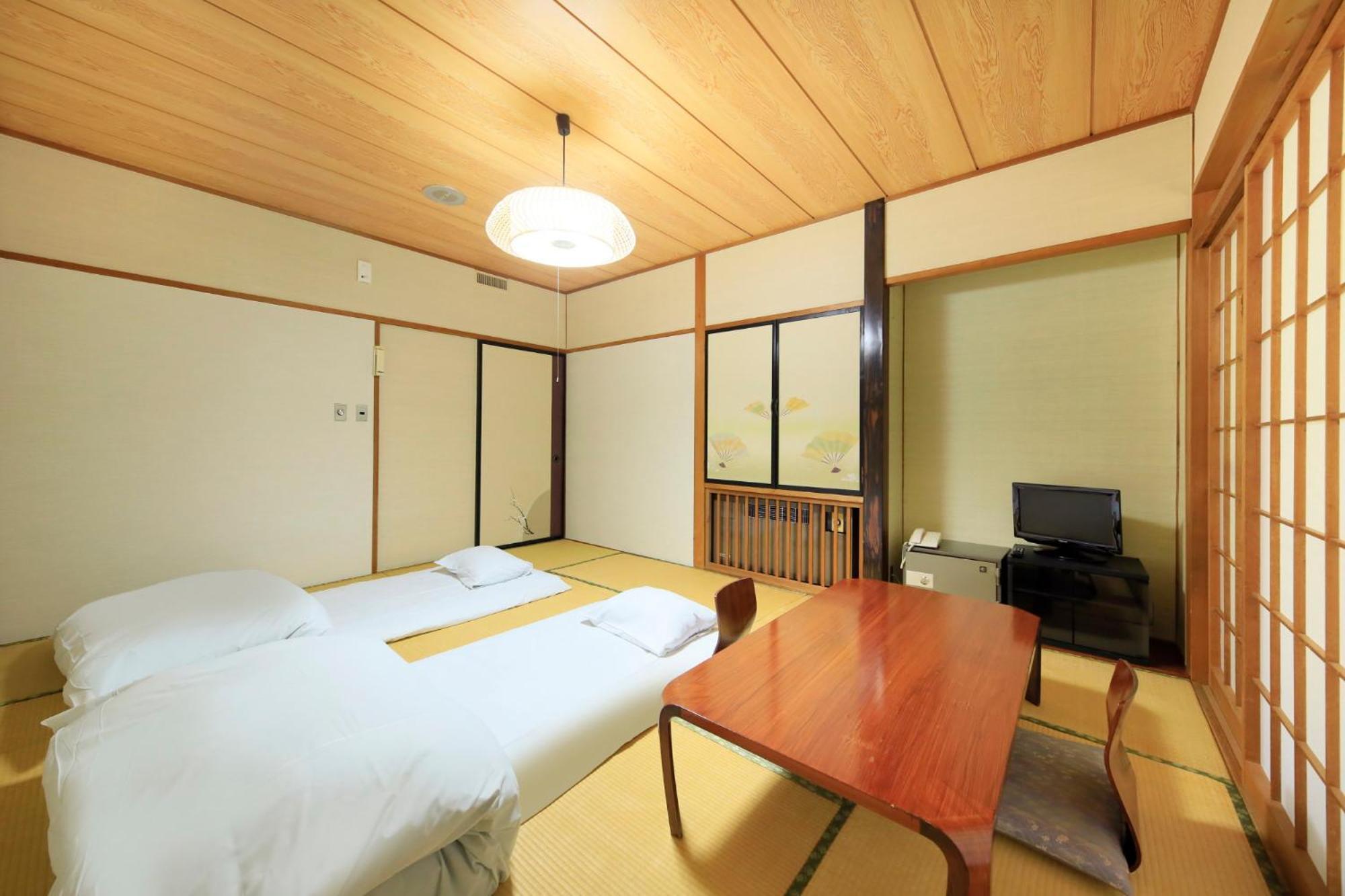 竹あかりの宿 加賀助 Shizukuishi Buitenkant foto